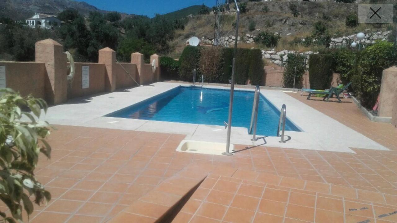 Precioso Apartamento En Complejo Residencial. Alcaucin Luaran gambar